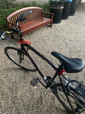 For sale: Giant bike, ideal for riders starting from 5'9" (175 cm) 2