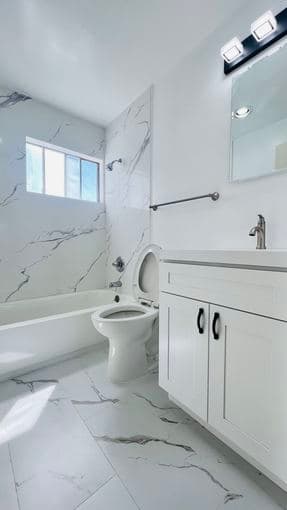 Redwood City 94061】 【1B1B Apt】【available now】 2