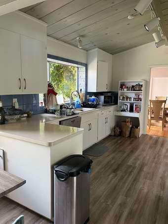 Room in Palo Alto for rent starting July 1st 3