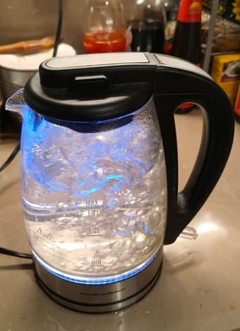 Hamilton Beach Electric Kettle 1