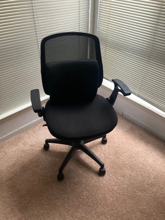 Desk and desk chair for sale 2