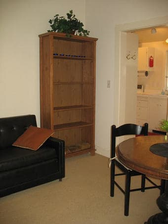 Charming FULLY FURNISHED STUDIO-COTTAGE in ”Old Palo Alto” - $2,200 3