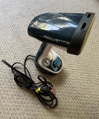 Like-New Handheld Steamer (Rowenta) 2