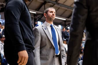 Looking for Year-Long Housing Close to Stanford Campus! 1