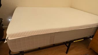 Hybrid mattress, medium firm/dark gray, Queen, GREAT CONDITION! 1