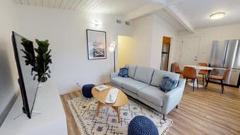 1 Bed Room Available @1155 Bieber Ave. Menlo Park. 1