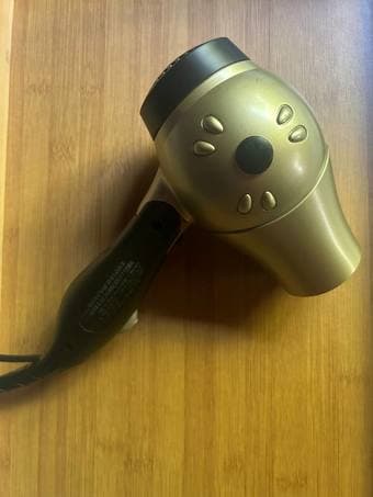 Compact Hair Dryer for Travelling (IONIC TECHNOLOGY) 2