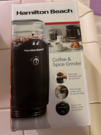 Selling unopened coffee and spice grinder 3