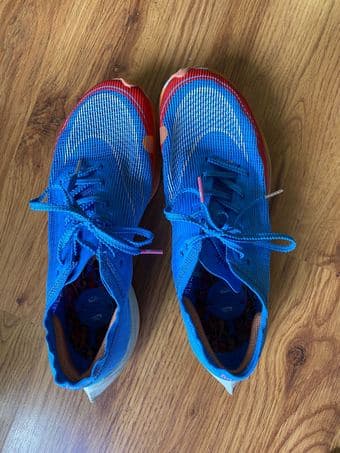 7.5 Womens ZoomX Vaporfly Next% 2 worn 3x 1