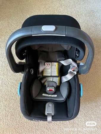 carseat from upper baby 1