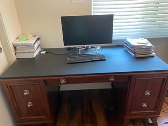 Office desk 1