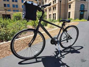 Norco Yorkville L Bike + Helmet + Basket + Lock + Front/Rear Lights 2