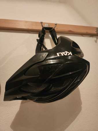 Norco Yorkville L Bike + Helmet + Basket + Lock + Front/Rear Lights 3