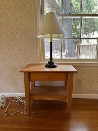 Pine night stand/end table 1