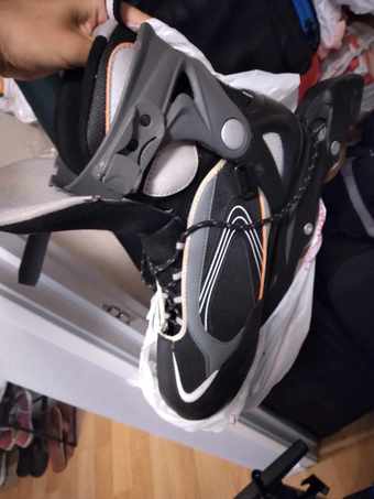 Roller blades, Media Stand, Laptop stand 1