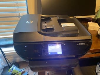 HP Envy 7640 printer and scanner; like new 3