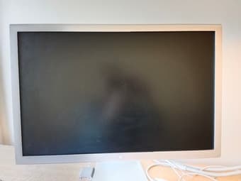 Apple cinema display 1