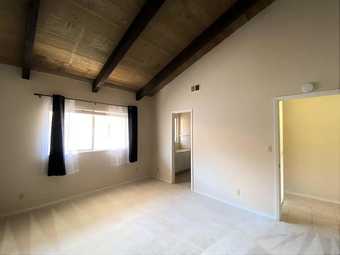 Need a flatmate for a year lease near San Antonio Caltrain station 3