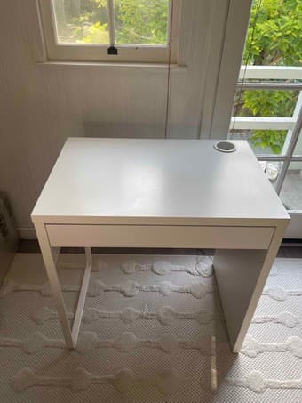 White IKEA desk 2