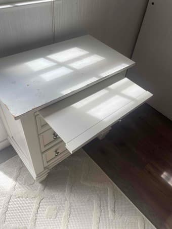 White chest of drawers 3