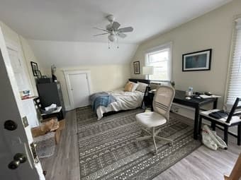 Full Studio Available Downtown Palo Alto 8/1 - $2,400 @stanford.edu 1