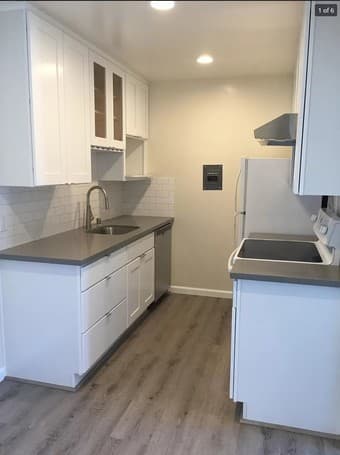 1 BR updated apartment available in College Terrace 1