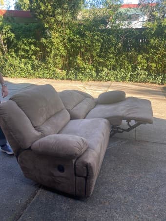 Pair of comfy, reclining couches 1