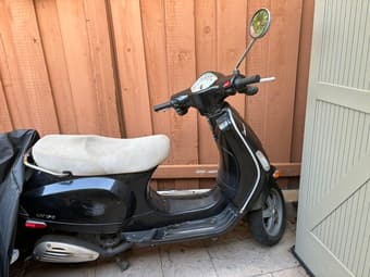 Vespa LX 150 1