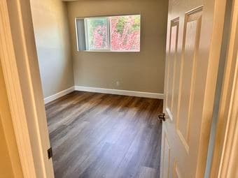 one bedroom in Mountain View apartment for renting 4