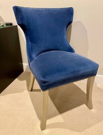 Beautiful blue velvet chairs (2) 1