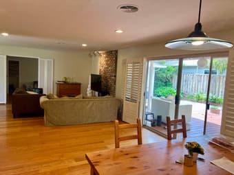 Looking for roommate (yearlong lease) – beautiful, spacious PA house! 3