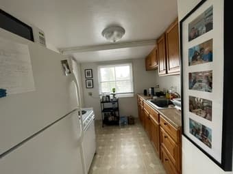 Full Studio Available Downtown Palo Alto 8/1 2