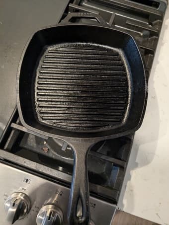 Cast Iron Pans 1