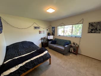 Room available in a beautiful 4-person house, Palo Alto, 12-mon lease! 3