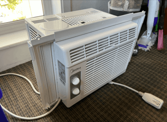 AC Window Unit - Like New 1