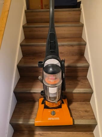 Bissell PowerForce Helix Turbo Vacuum Cleaner 1
