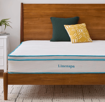 COMFORTABLE QUEEN MATTRESS WITH 4.5 STARS AND 140K REVIEWS 1