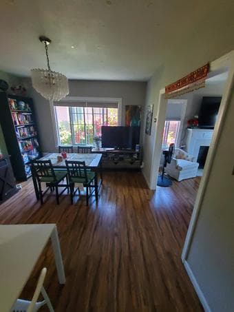 4B 3bath, house, Aug 1 or Sept 1, 3 Stanford postdocs 4