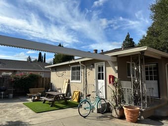 Available: 1B/1B furnished sublet (+patio and garage) in Menlo Park 1