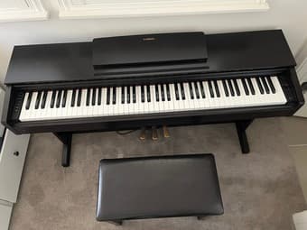 Yamaha Arius YDP143R Digital Piano in Great Condition! 1