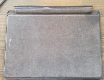 Surface Pro Keyboard Type Cover 4