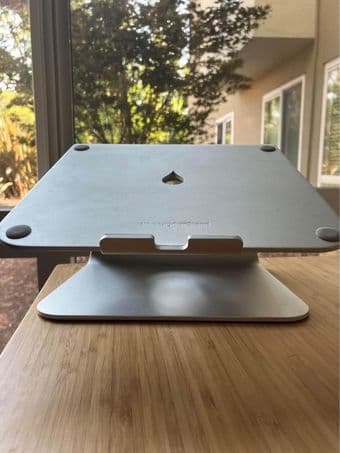 mDesign rain laptop stand 2