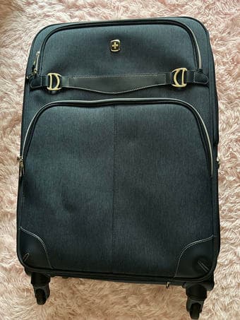 SWISSGEAR 27” Expandable Spinner Luggage - Blue 1