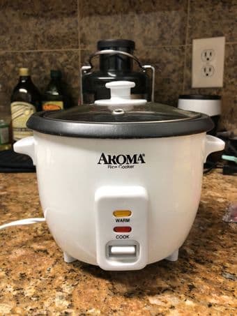 Aroma Rice Cooker 1