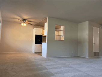 1 bedroom is available in 2b1b apartment 3