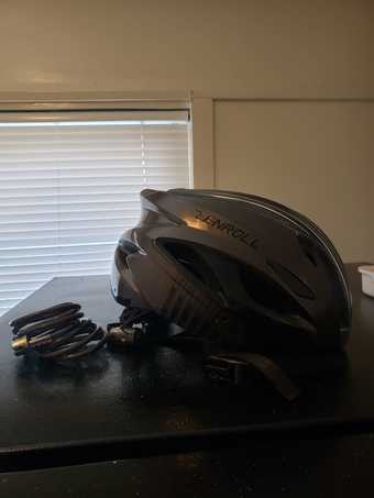 Bike helmet and lock 2