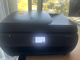 Selling HP OfficeJet 5255 -Like-new condition- 2