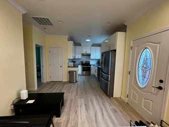 2 bed, 2 bath house with AC in San Mateo / Belmont 2