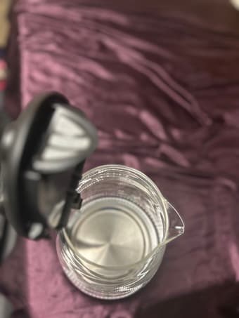 Electric Kettle - Like New 3