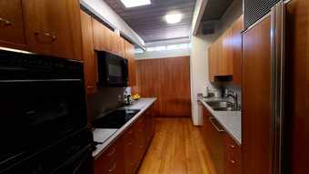 SUNNY FURNISHED BEDROOM IN CLEAN QUIET ATTRACTIVE HOME $1400 3